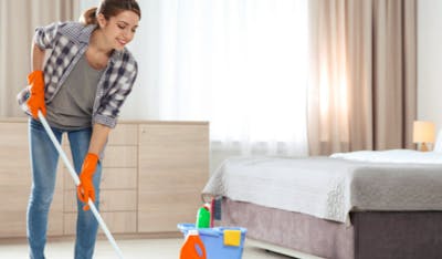 1 Bedroom cleaning service image example