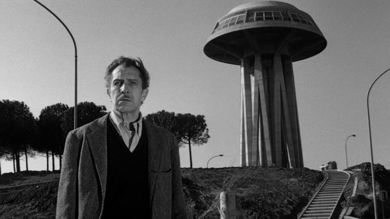 Vincent Price is all alone. 