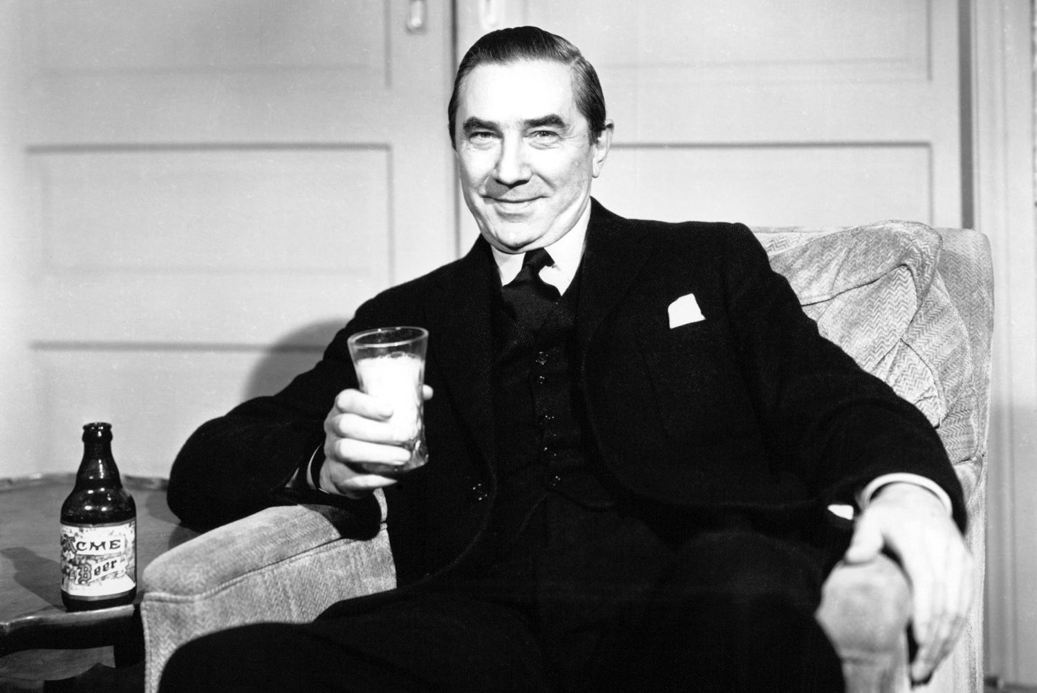 Bela Lugosi enjoying a more refreshing type of drink. 