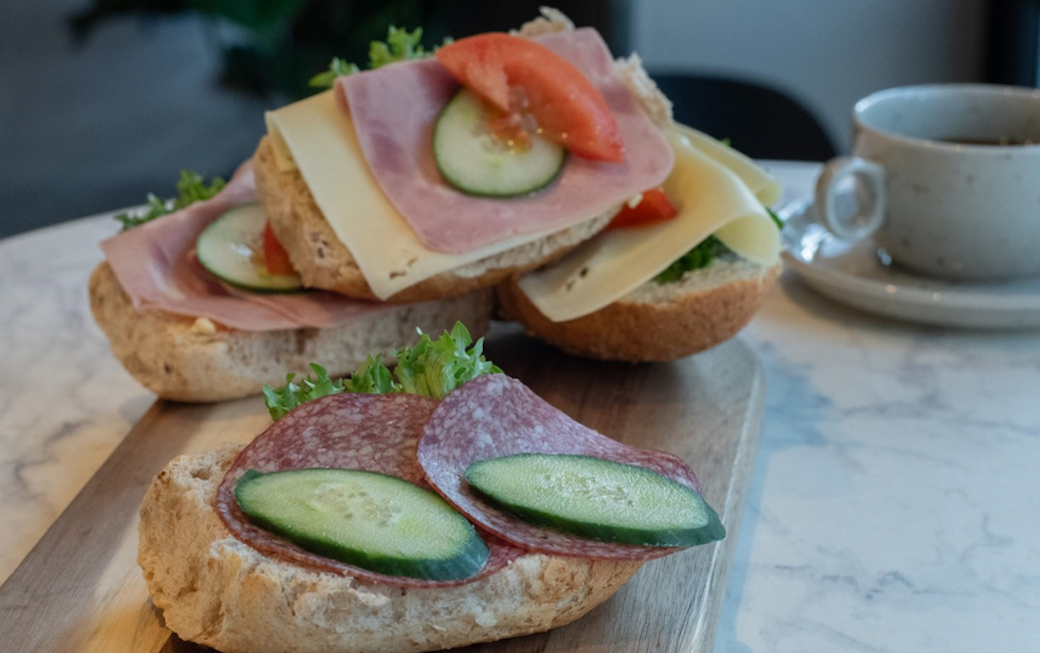  Rundstykker med pålegg