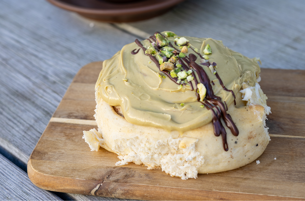 Skillingsbolle med pistasjkrem