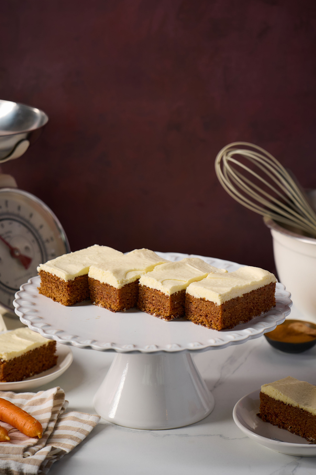 Oppskrift: Baker Bruns gulrotkake i langpanne